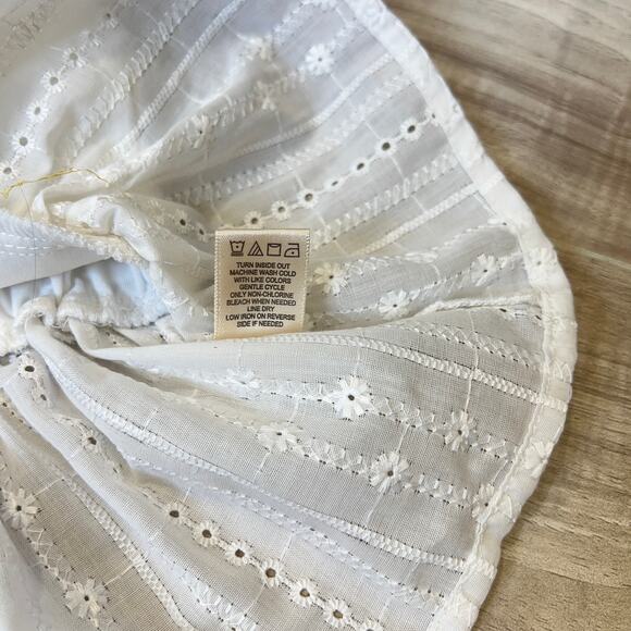 Thirty Thirty LA White Eyelet Crop Top Size XS - Picture 10 of 10
